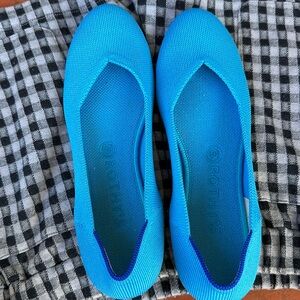 Rothy’s Peacock Blue Round Toe Comfort Casual Womens Ballet Flat Womens Size 9